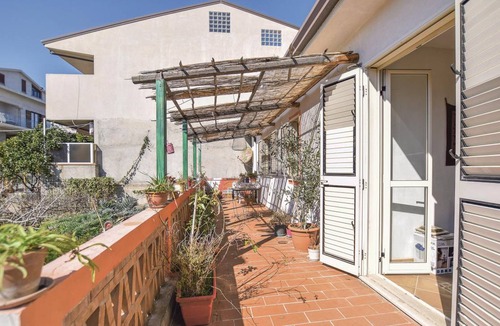 Brancaleone Marina Apartment | 150 m² Apartment ∙ 3 bedrooms ∙ 6 guests