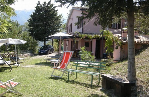 Sarnano House | 150 m² House ∙ 3 bedrooms ∙ 6 guests