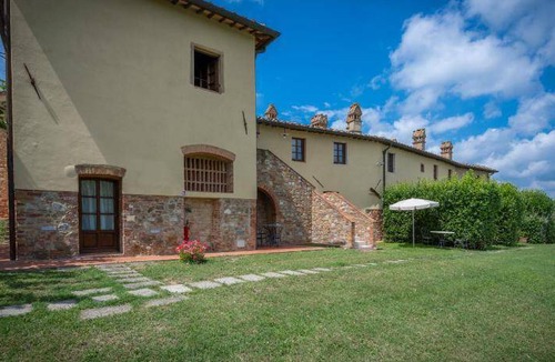 San Gimignano Apartment | 150 m² Serviced apartment ∙ 4 bedrooms ∙ 8 guests