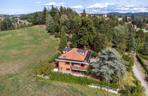 Bossolasco Other | 160 m² Accommodation ∙ 3 bedrooms ∙ 8 guests