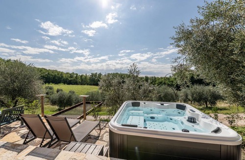 Venegazzu House | 160 m² House ∙ 4 bedrooms ∙ 10 guests