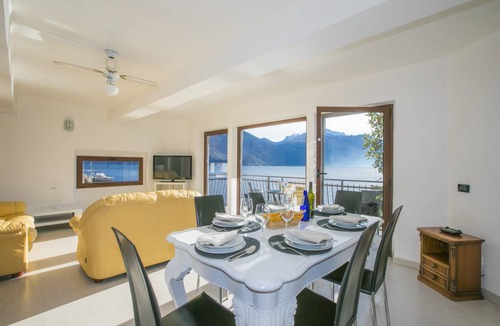 Menaggio Apartment | 165 m² Apartment ∙ 3 bedrooms ∙ 6 guests