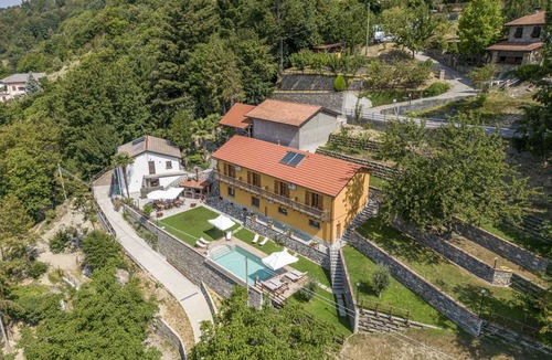 Uscio Villa | 165 m² Villa ∙ 4 bedrooms ∙ 16 guests