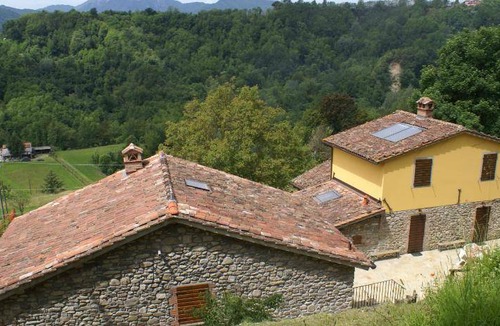 Mologno Ski Chalet | 170 m² Chalet ∙ 4 bedrooms ∙ 10 guests
