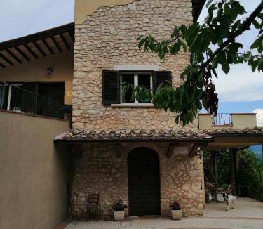 Montefranco House | 170 m² Farmhouse ∙ 3 bedrooms ∙ 7 guests
