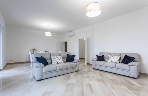 Trapani Apartment | 177 m² Apartment ∙ 3 bedrooms ∙ 6 guests