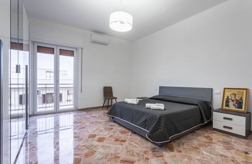 Trapani Apartment | 177 m² Apartment ∙ 3 bedrooms ∙ 6 guests