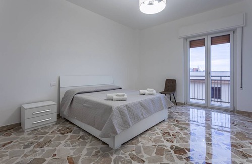 Trapani Apartment | 177 m² Apartment ∙ 3 bedrooms ∙ 6 guests