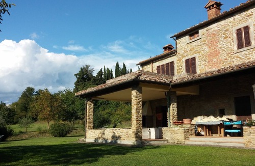 Tregozzano Villa | 17th century farmhouse with private pool and Wi-Fi and air conditioning