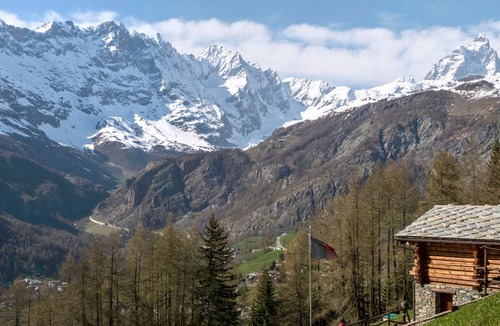Valtournenche Apartment | 18 m² Apartment ∙ 1 bedroom ∙ 2 guests