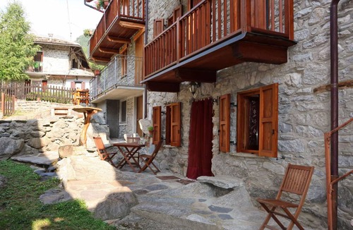 Noasca Other | 180 m² Accommodation ∙ 6 bedrooms ∙ 12 guests