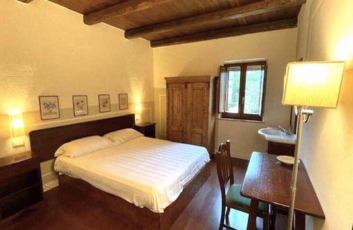 Deruta Apartment | 180 m² Apartment ∙ 4 bedrooms ∙ 10 guests