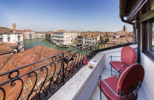 Dorsoduro Apartment | 180 m² Apartment ∙ 3 bedrooms ∙ 6 guests