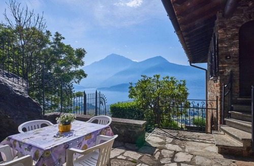 Consiglio di Rumo Apartment | 180 m² Apartment ∙ 12 guests