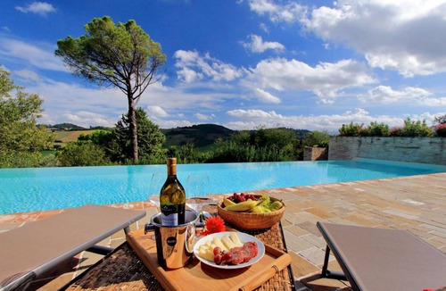San Severino Marche House | 180 m² House ∙ 5 bedrooms ∙ 11 guests
