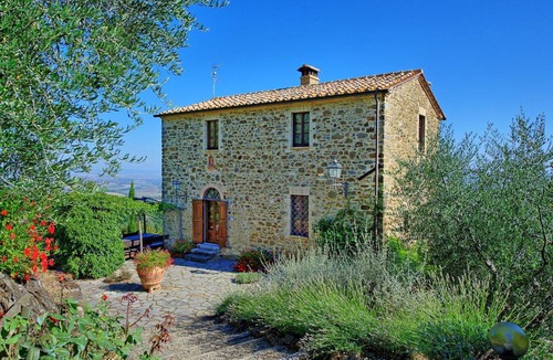 Montalcino Villa | 180 m² Villa ∙ 3 bedrooms ∙ 8 guests