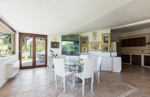 Oria Villa | 180 m² Villa ∙ 4 bedrooms ∙ 8 guests