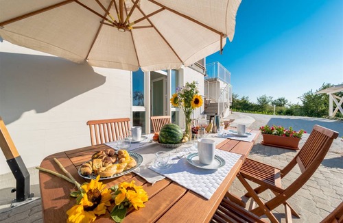 Montelupone Villa | 180 m² Villa ∙ 4 bedrooms ∙ 10 guests