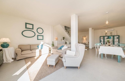 Montelupone Villa | 180 m² Villa ∙ 4 bedrooms ∙ 10 guests