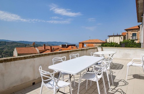 Giungano House | 184 m² Maisonette ∙ 4 bedrooms ∙ 10 guests