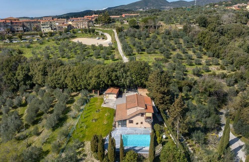 Riparbella Villa | 190 m² Villa ∙ 4 bedrooms ∙ 9 guests