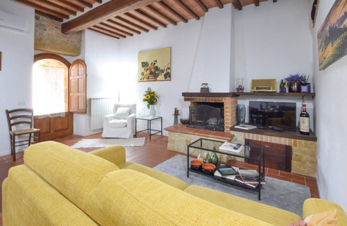 Monticchiello Apartment | 195 m² Apartment ∙ 3 bedrooms ∙ 8 guests