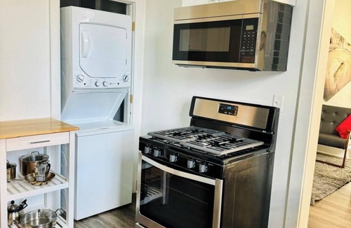 Over-the-Rhine Apartment | 2 bed room apartment over the heart of OTR