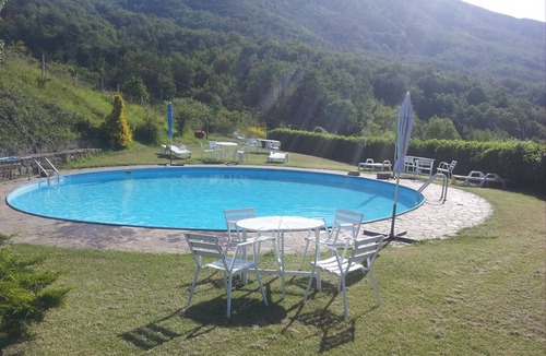 Castelfranco di Sopra Apartment | 2 cozy rooms in amazing Tuscany with rustic style