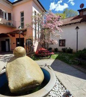 Mezzomerico Bed & Breakfast | 20 m² Bed and breakfast ∙ 3 guests