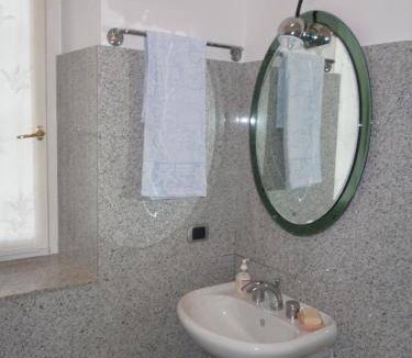 Missaglia Bed & Breakfast | 20 m² Bed and breakfast ∙ 2 guests