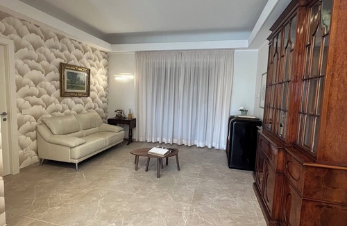 Quartiere XXVIII Monte Sacro Alto Apartment | 20 minutes from Piazza Venezia, new apartment in a commercial area