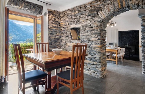 Chiavari House | 200 m² House ∙ 3 bedrooms ∙ 5 guests