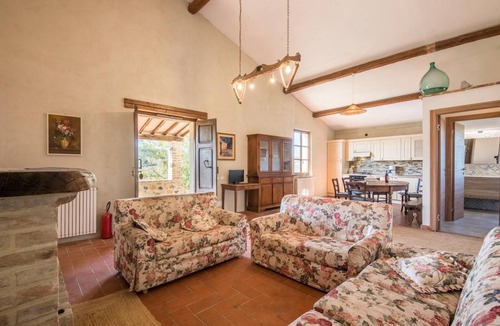 Radicondoli House | 200 m² House ∙ 4 bedrooms ∙ 12 guests