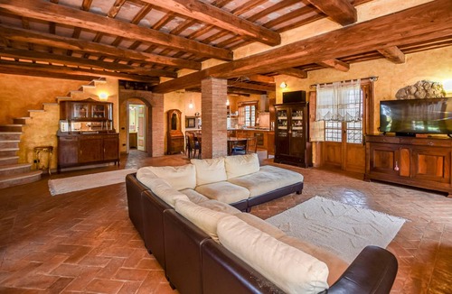 Corbara House | 200 m² House ∙ 3 bedrooms ∙ 6 guests