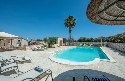 Castellana Grotte Villa | 200 m² Villa ∙ 7 bedrooms ∙ 14 guests
