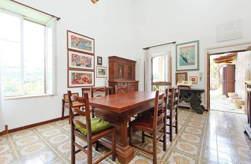 Guidonia Montecelio Villa | 200 m² Villa ∙ 4 bedrooms ∙ 8 guests