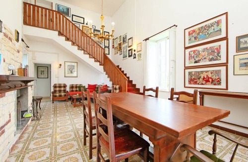 Guidonia Montecelio Villa | 200 m² Villa ∙ 4 bedrooms ∙ 8 guests