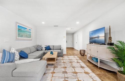 Seacoast Shores House | 201 Marion Street