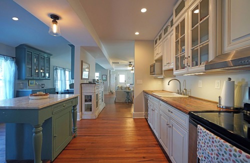 Lewes House | 208 E Savannah Road (7): 5 BR, 4 BA House in Lewes, Sleeps 10