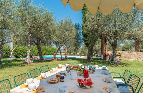 Paciano Villa | 220 m² Villa ∙ 7 bedrooms ∙ 14 guests