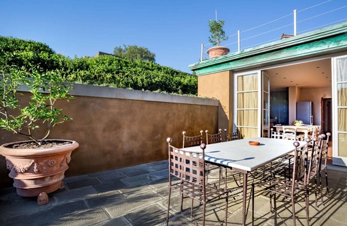 Santo Stefano di Magra Villa | 230 m² Villa ∙ 4 bedrooms ∙ 8 guests