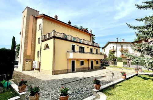 Ponte Valleceppi Apartment | 230 m² Apartment ∙ 3 bedrooms ∙ 6 guests