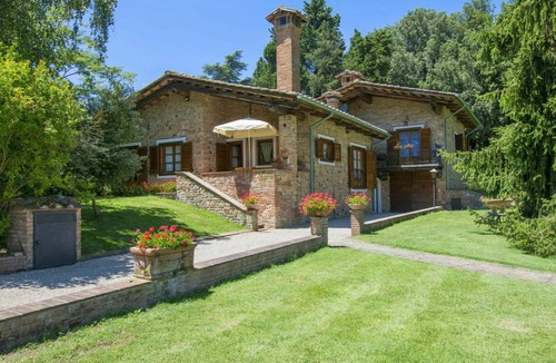 Gambassi Terme Villa | 230 m² Villa ∙ 6 bedrooms ∙ 12 guests