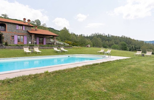 San Marcello Pistoiese House | 240 m² House ∙ 3 bedrooms ∙ 15 guests