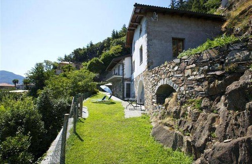 Cannobio Villa | 240 m² Villa ∙ 5 bedrooms ∙ 6 guests