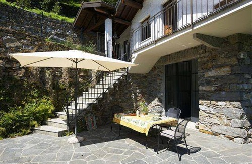 Cannobio Villa | 240 m² Villa ∙ 5 bedrooms ∙ 6 guests