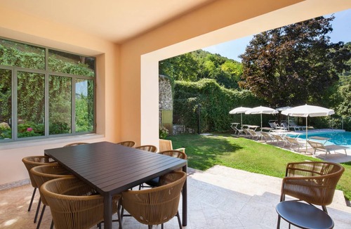 Garda Villa | 240 m² Villa ∙ 5 bedrooms ∙ 10 guests