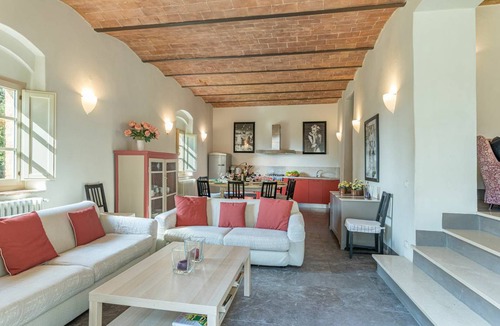 Gambassi Terme Villa | 240 m² Villa ∙ 8 bedrooms ∙ 14 guests