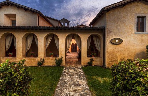 Sant'Anatolia di Narco House | 25 m² House ∙ 3 guests