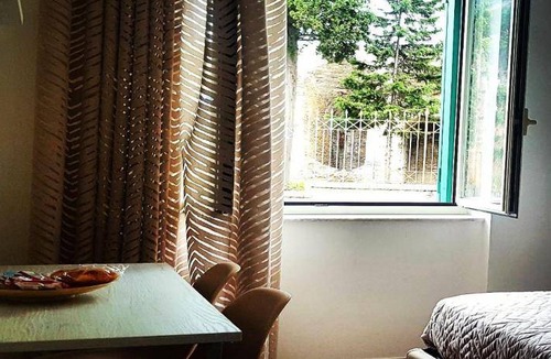 Pozzuoli Bed & Breakfast | 25 m² Bed and breakfast ∙ 3 guests